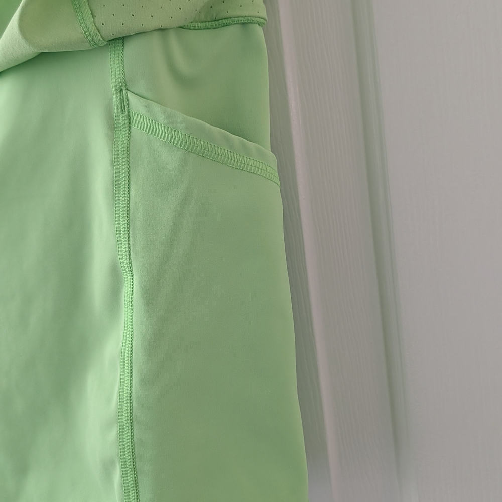 Athleta Neon Lime Run With It Skort - Picture 4 of 5
